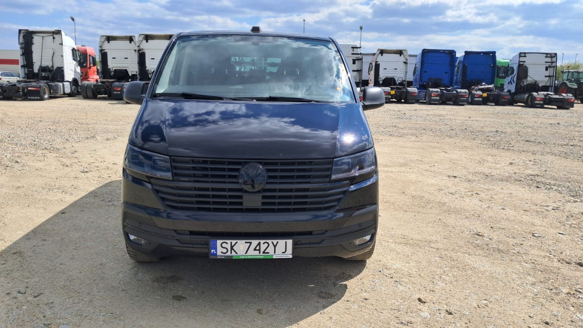 VOLKSWAGEN MULTIVAN VAN - Automobil: obrázok 2 VOLKSWAGEN MULTIVAN VAN - Automobil: obrázok 2