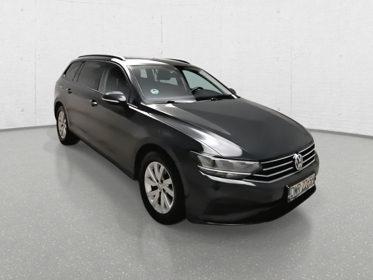 VOLKSWAGEN PASSAT KOMBI - Automobil: obrázok 2 VOLKSWAGEN PASSAT KOMBI - Automobil: obrázok 2