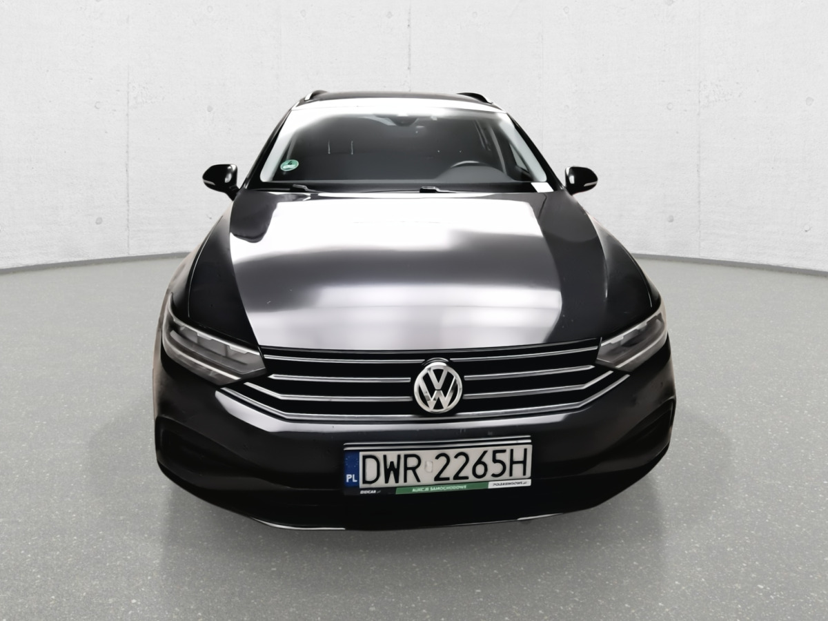 VOLKSWAGEN PASSAT KOMBI - Automobil: obrázok 3 VOLKSWAGEN PASSAT KOMBI - Automobil: obrázok 3