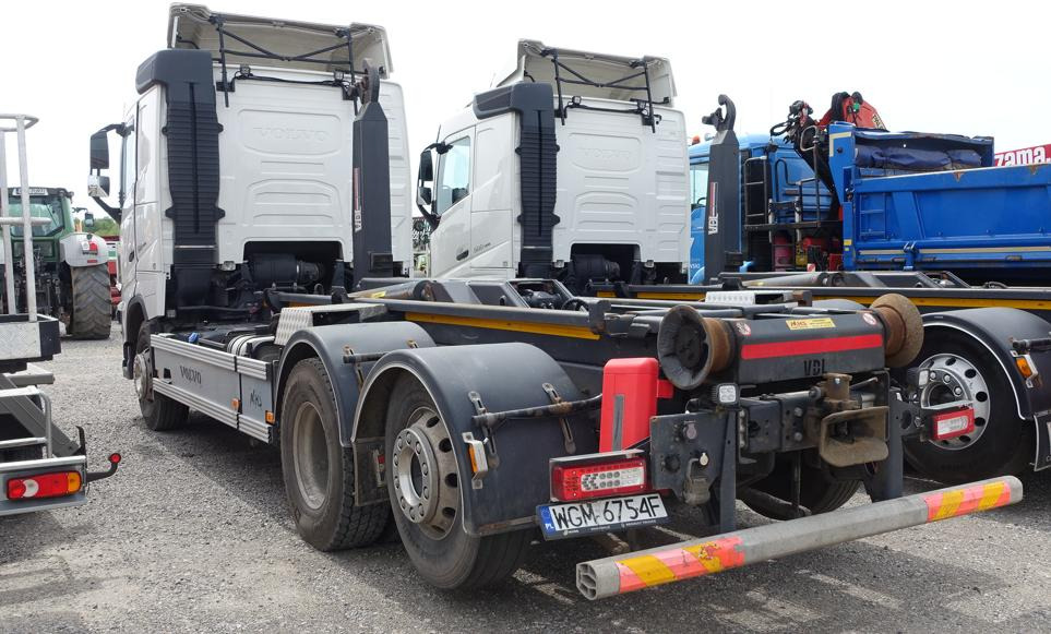 VOLVO FH 500 HAKOWIEC - Hákový nosič kontajnerov: obrázok 4 VOLVO FH 500 HAKOWIEC - Hákový nosič kontajnerov: obrázok 4
