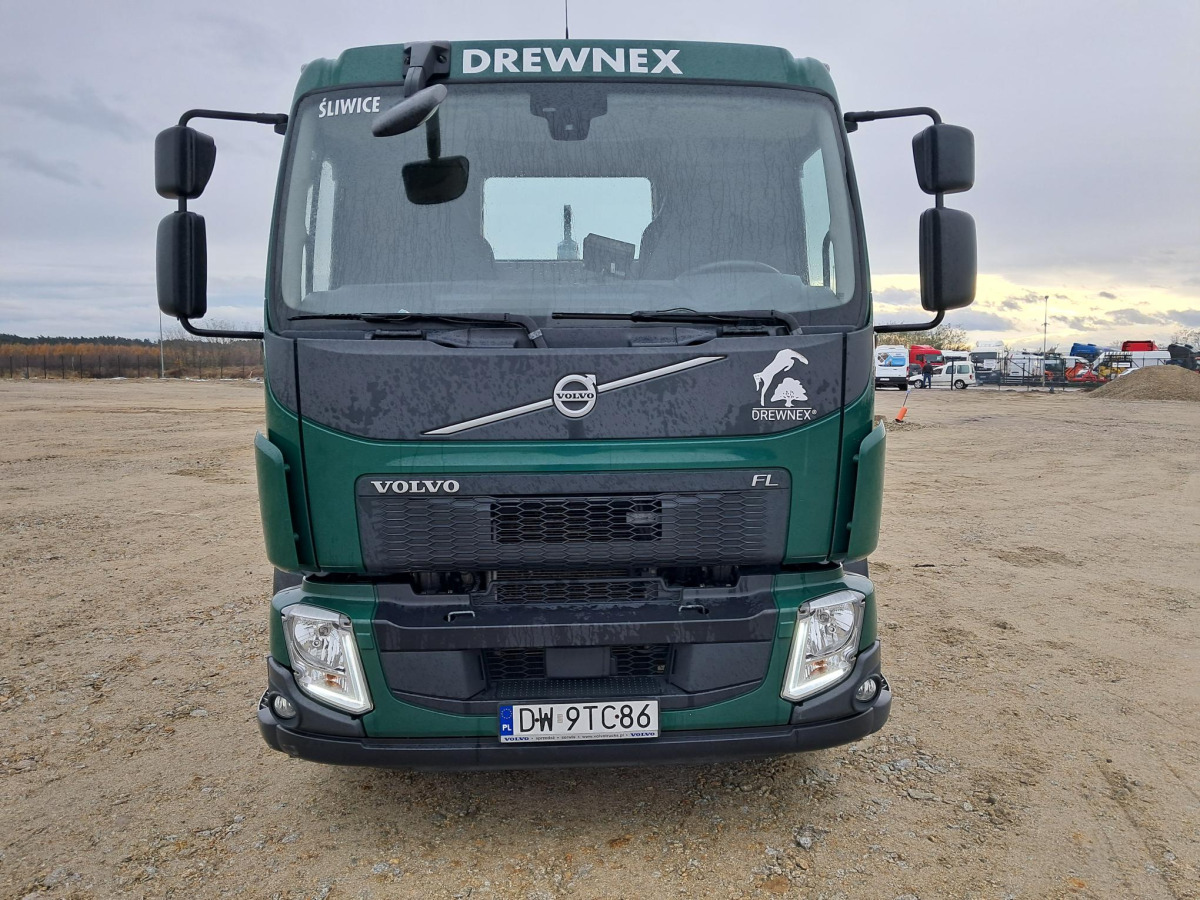 VOLVO FL - Hákový nosič kontajnerov: obrázok 2 VOLVO FL - Hákový nosič kontajnerov: obrázok 2