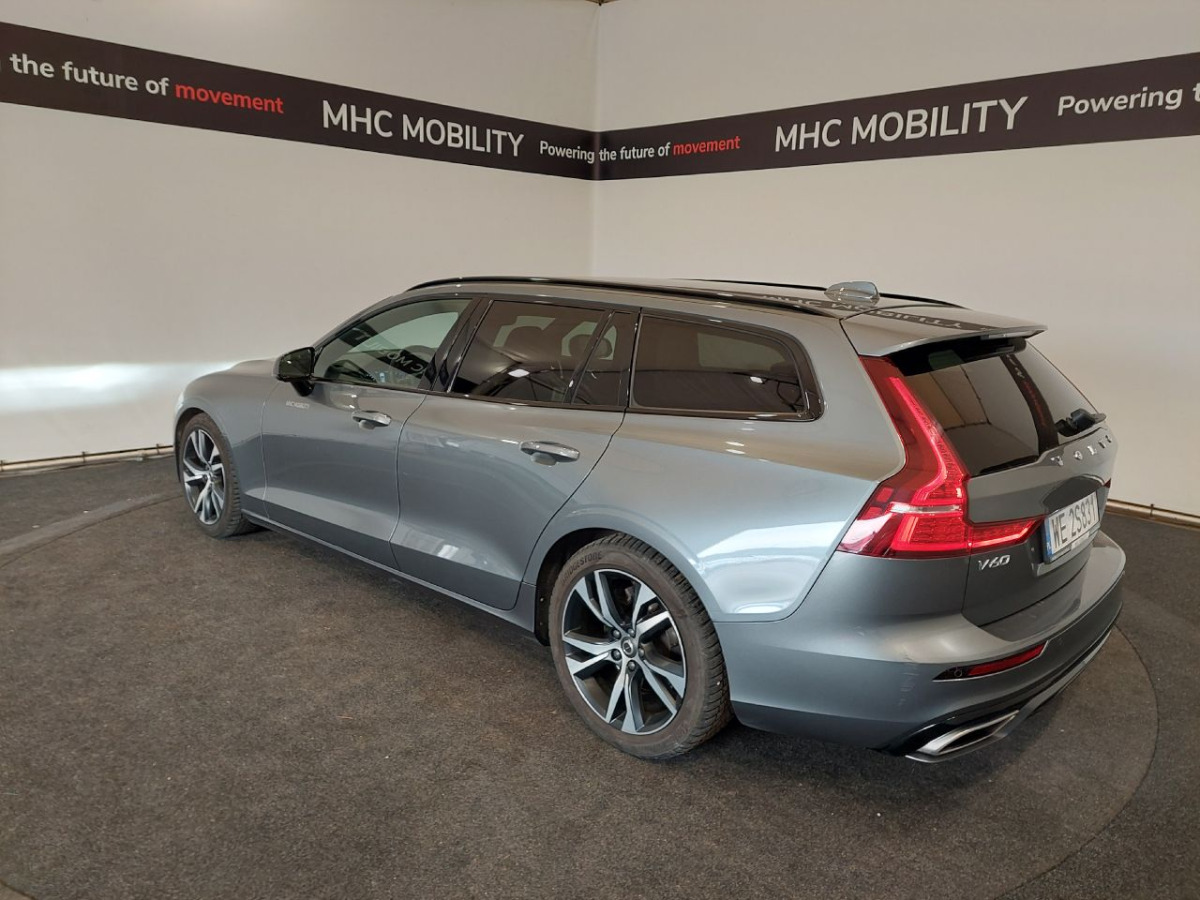 VOLVO V60 KOMBI - Automobil: obrázok 3 VOLVO V60 KOMBI - Automobil: obrázok 3
