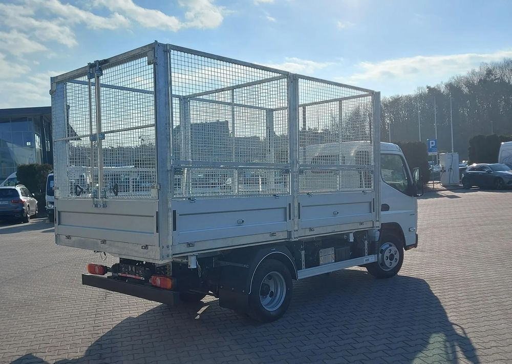 FUSO Canter 6S15 Wywrotka - Auto na odvoz odpadu: obrázok 4 FUSO Canter 6S15 Wywrotka - Auto na odvoz odpadu: obrázok 4