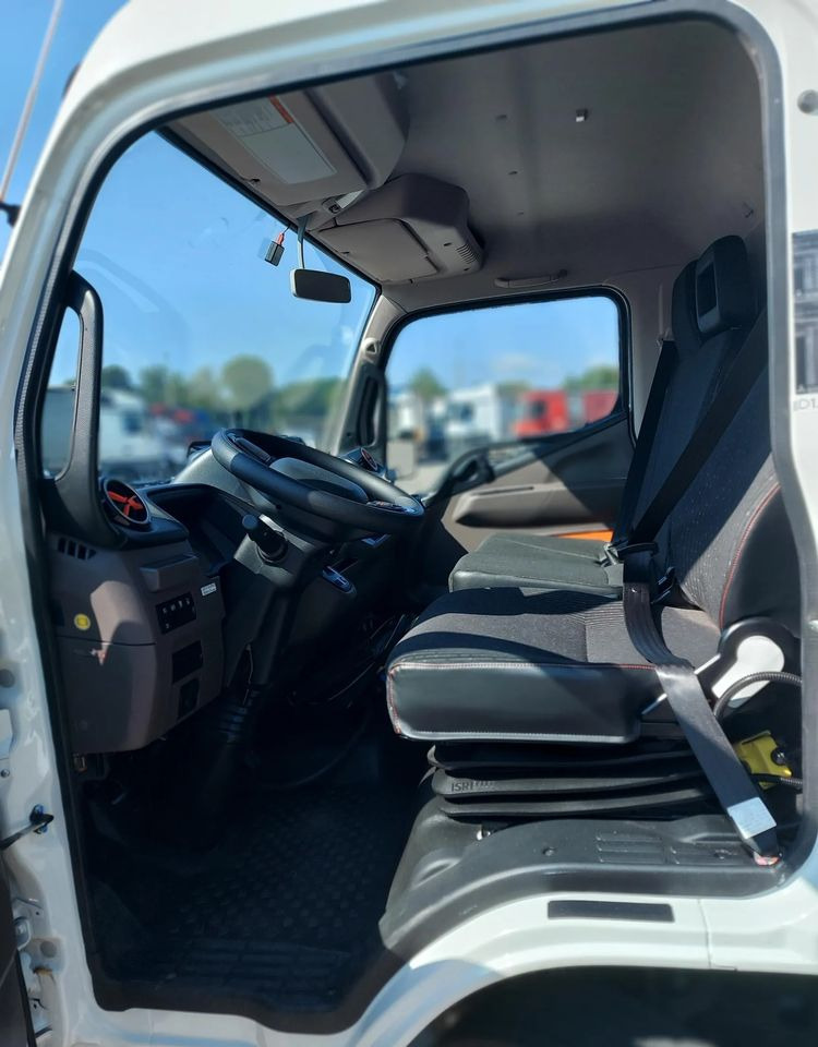 FUSO eCanter 4C15 Wywrotka Selektywna zbiórka - Sklápač, Elektrické nákladné auto: obrázok 5 FUSO eCanter 4C15 Wywrotka Selektywna zbiórka - Sklápač, Elektrické nákladné auto: obrázok 5