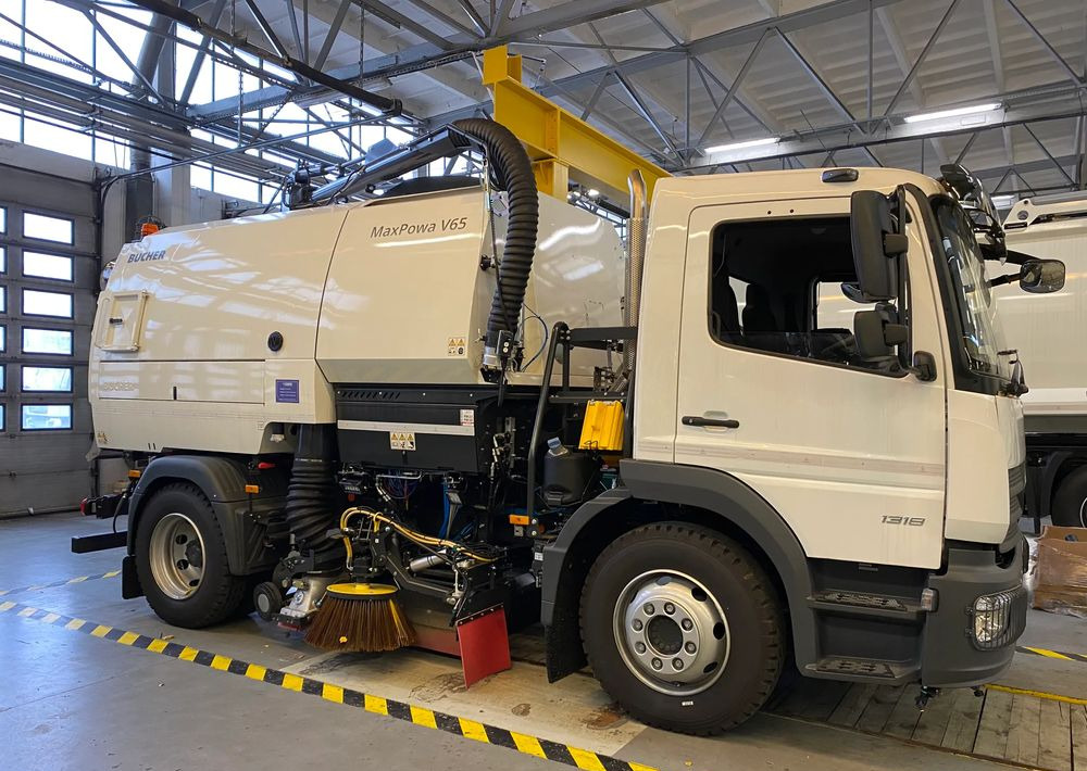 Mercedes-Benz Mercedes-Benz Atego 1318 LKO Zamiatarka - Auto na odvoz odpadu: obrázok 4 Mercedes-Benz Mercedes-Benz Atego 1318 LKO Zamiatarka - Auto na odvoz odpadu: obrázok 4