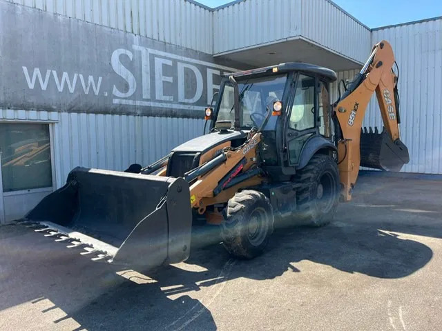 Case 851EX-SS , 4x4 , Backhoe Loader , 4 in 1 Bucket - Rýpadlo-nakladač: obrázok 1 Case 851EX-SS , 4x4 , Backhoe Loader , 4 in 1 Bucket - Rýpadlo-nakladač: obrázok 1