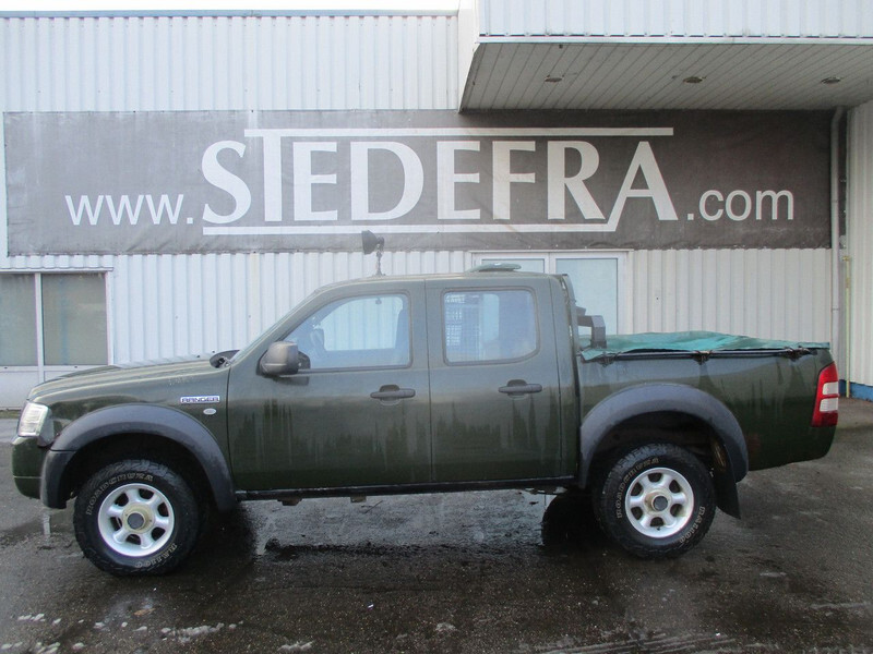 Ford Ranger 3.0 TDCi , 4x4 pickup , Right Hand Drive , Manual , Airco, NO REGISTRATION - Automobil: obrázok 2 Ford Ranger 3.0 TDCi , 4x4 pickup , Right Hand Drive , Manual , Airco, NO REGISTRATION - Automobil: obrázok 2