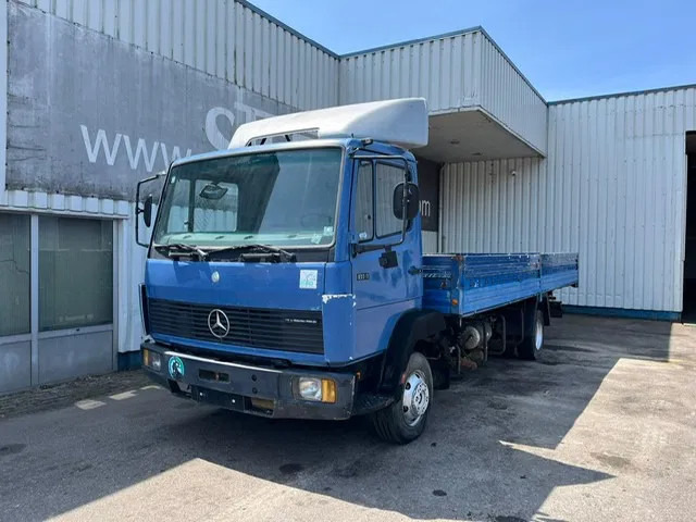 Mercedes-Benz 814 Ecoliner , Spring suspension , Manual , Euro 2 - Plachtové nákladné vozidlo: obrázok 1 Mercedes-Benz 814 Ecoliner , Spring suspension , Manual , Euro 2 - Plachtové nákladné vozidlo: obrázok 1