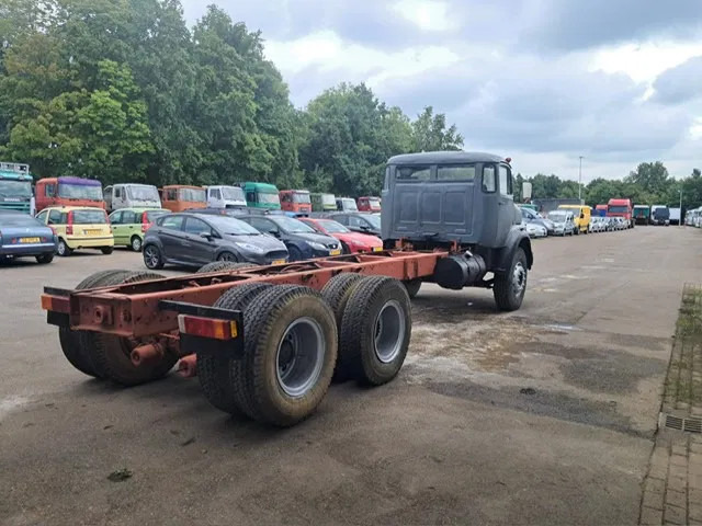 Mercedes-Benz LK 2624 , 6x4 , Manual , Spring suspension - Podvozek s kabinou: obrázok 3 Mercedes-Benz LK 2624 , 6x4 , Manual , Spring suspension - Podvozek s kabinou: obrázok 3