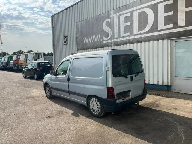 Peugeot Partner 1.9 D , Airco , Belgium Regestration - Malá dodávka: obrázok 5 Peugeot Partner 1.9 D , Airco , Belgium Regestration - Malá dodávka: obrázok 5