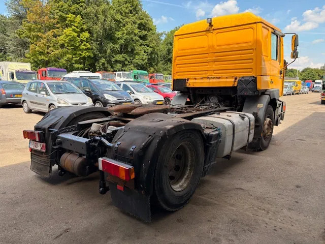 MAN 19.364 F2000 ,6 Cylinder , Belgium Truck , ZF Manual , Euro 2 - Ťahač: obrázok 3 MAN 19.364 F2000 ,6 Cylinder , Belgium Truck , ZF Manual , Euro 2 - Ťahač: obrázok 3