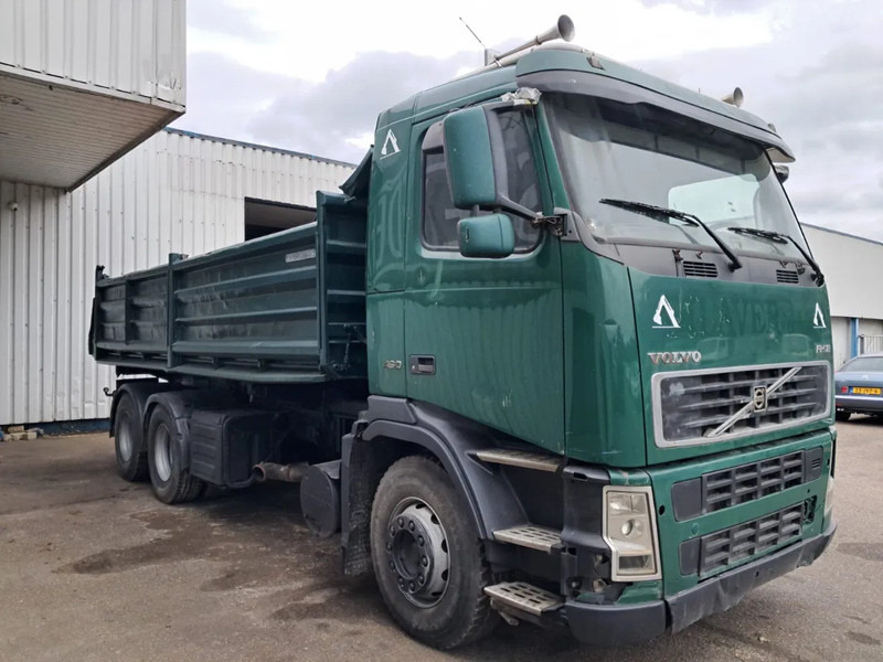 Volvo FH 12 - 460 , 6x2 , 3 Way Tipper, Spring Suspension , Manual Gearbox, Airco - Sklápač: obrázok 4 Volvo FH 12 - 460 , 6x2 , 3 Way Tipper, Spring Suspension , Manual Gearbox, Airco - Sklápač: obrázok 4