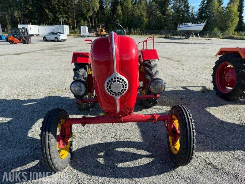 1954 Porsche Allgaier A111 - Traktor: obrázok 2 1954 Porsche Allgaier A111 - Traktor: obrázok 2