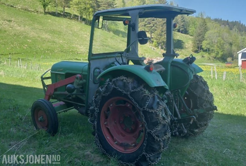 1964 Traktor - Deutz D40 med lastapparat, Reparasjonsobjekt - Traktor: obrázok 5 1964 Traktor - Deutz D40 med lastapparat, Reparasjonsobjekt - Traktor: obrázok 5