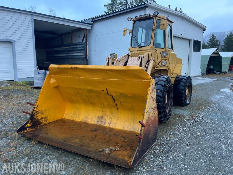1984 Cat 930 Hjullaster selges som reparasjons objekt - Kolesový nakladač: obrázok 2 1984 Cat 930 Hjullaster selges som reparasjons objekt - Kolesový nakladač: obrázok 2