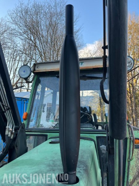 1984 Fendt Farmer 308LS mva fri FRONTLASTER HURTIGGIR KJETTING - Traktor: obrázok 5 1984 Fendt Farmer 308LS mva fri FRONTLASTER HURTIGGIR KJETTING - Traktor: obrázok 5