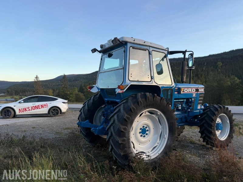 1984 Ford 8210 m/Turbo - mva fri traktor 5670 timer - Traktor: obrázok 5 1984 Ford 8210 m/Turbo - mva fri traktor 5670 timer - Traktor: obrázok 5