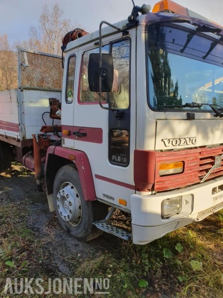 Sklápač 1986 Volvo FL6164X2 tippbil med kran: obrázok 6 Sklápač 1986 Volvo FL6164X2 tippbil med kran: obrázok 6