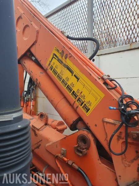 Sklápač 1986 Volvo FL6164X2 tippbil med kran: obrázok 12 Sklápač 1986 Volvo FL6164X2 tippbil med kran: obrázok 12