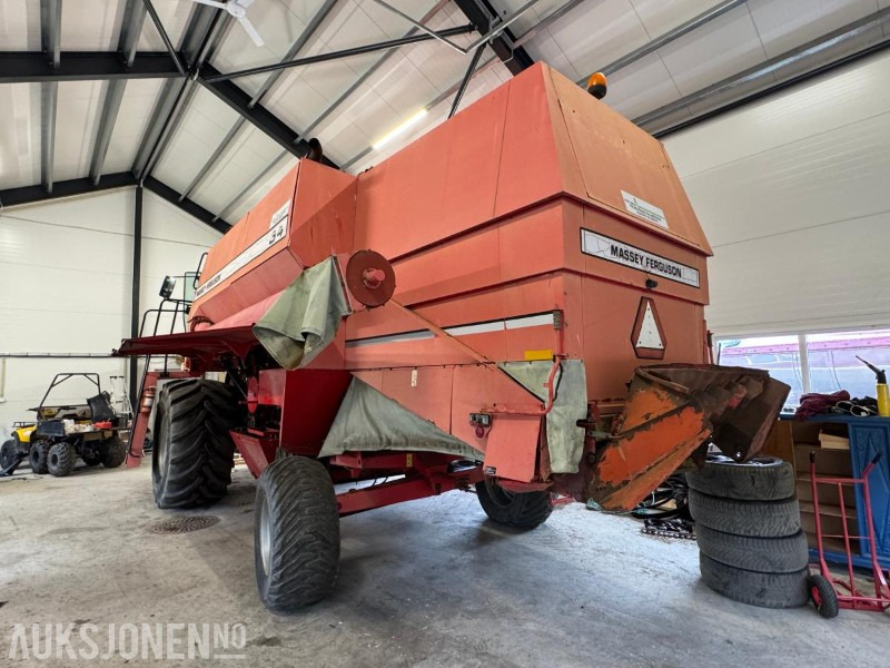1996 Massey Ferguson MF 34 skurtresker - Obilný kombajn: obrázok 3 1996 Massey Ferguson MF 34 skurtresker - Obilný kombajn: obrázok 3