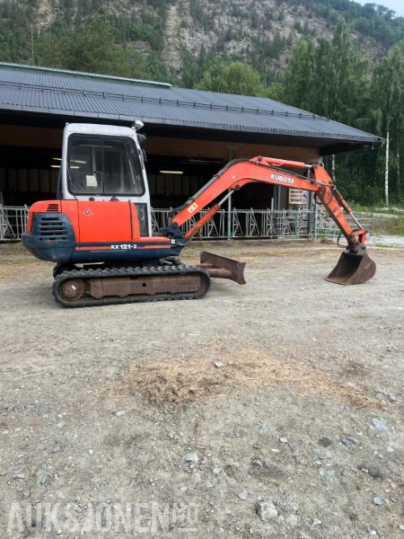 1997 Kubota KX 121-2 gravemaskin med 2 skuffer og klype - Rýpadlo: obrázok 5 1997 Kubota KX 121-2 gravemaskin med 2 skuffer og klype - Rýpadlo: obrázok 5