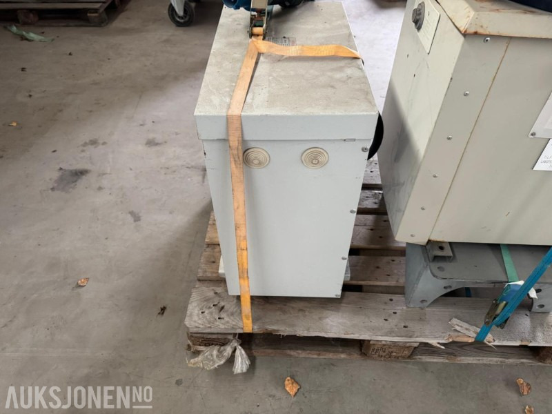 2 stk trafoer - Stavebné zariadenia: obrázok 5 2 stk trafoer - Stavebné zariadenia: obrázok 5