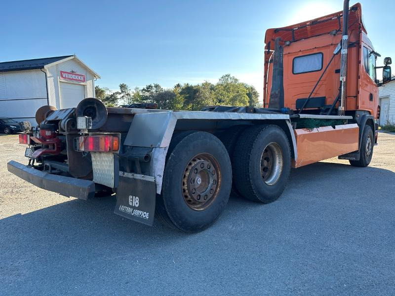 2000 Scania R 144 - 460 Krokbil - Hákový nosič kontajnerov: obrázok 3 2000 Scania R 144 - 460 Krokbil - Hákový nosič kontajnerov: obrázok 3