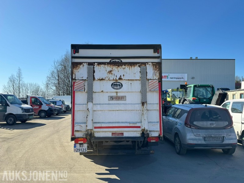 2001 Mercedes-Benz ATEGO 815 II skapbil med løftelem - Skříňový nákladní auto: obrázok 4 2001 Mercedes-Benz ATEGO 815 II skapbil med løftelem - Skříňový nákladní auto: obrázok 4
