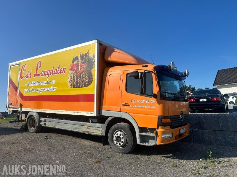2001 Mercedes-Benz Atego 1223L/48AT - Skříňový nákladní auto: obrázok 1 2001 Mercedes-Benz Atego 1223L/48AT - Skříňový nákladní auto: obrázok 1