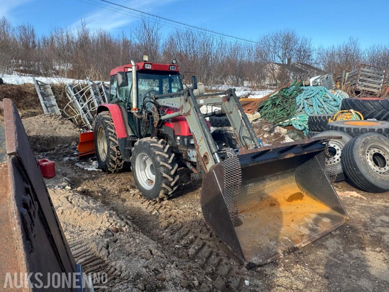 2002 CASE IH CS94A Traktor - Frontlaster - Skuff - Nye dekk - 5124T - Traktor: obrázok 2 2002 CASE IH CS94A Traktor - Frontlaster - Skuff - Nye dekk - 5124T - Traktor: obrázok 2