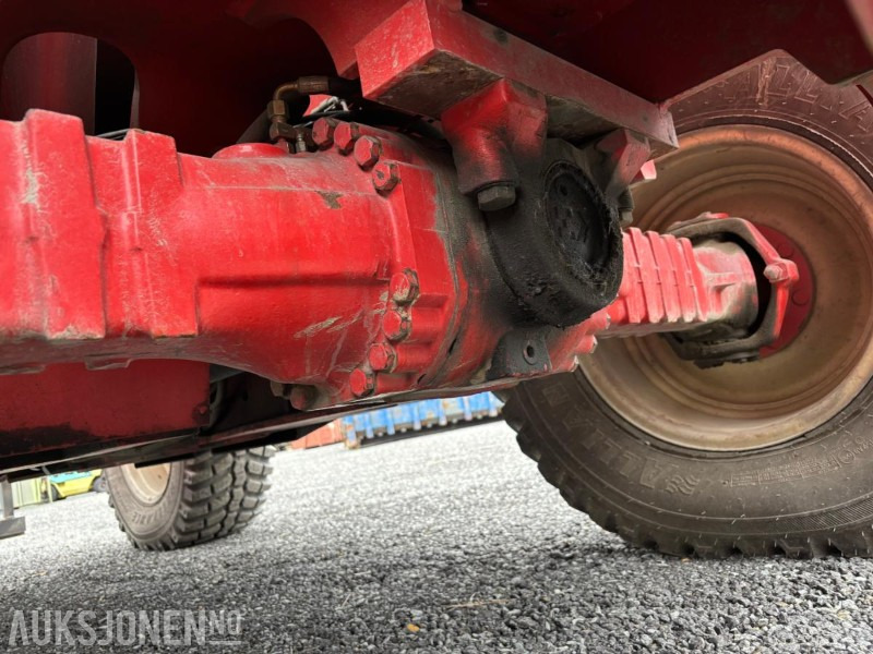 2002 Manitou MT845 SLT Turbo teleskoptruck - Teleskopický nakladač: obrázok 5 2002 Manitou MT845 SLT Turbo teleskoptruck - Teleskopický nakladač: obrázok 5