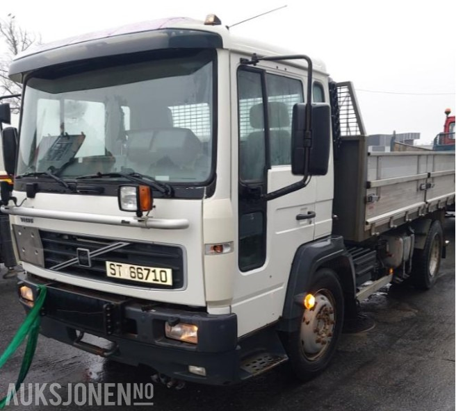 2002 Volvo FL 4x2 Tippbil Retarder, Hydraulikk, Brøyteplate - Sklápač: obrázok 1 2002 Volvo FL 4x2 Tippbil Retarder, Hydraulikk, Brøyteplate - Sklápač: obrázok 1