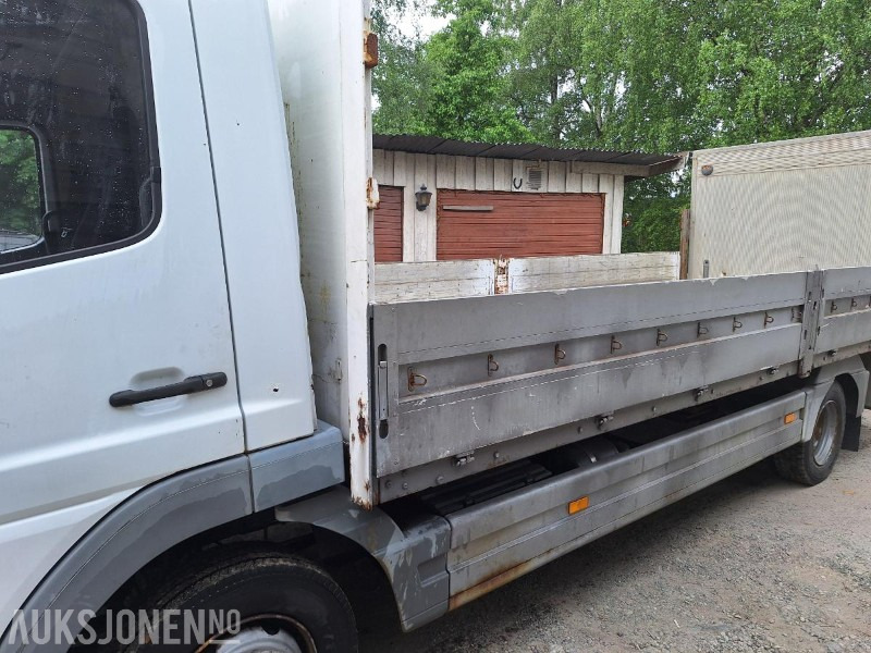 2003 Mercedes-Benz ATEGO 818 planbil 237.000km - Valníkový/ Plošinový nákladný automobil: obrázok 4 2003 Mercedes-Benz ATEGO 818 planbil 237.000km - Valníkový/ Plošinový nákladný automobil: obrázok 4