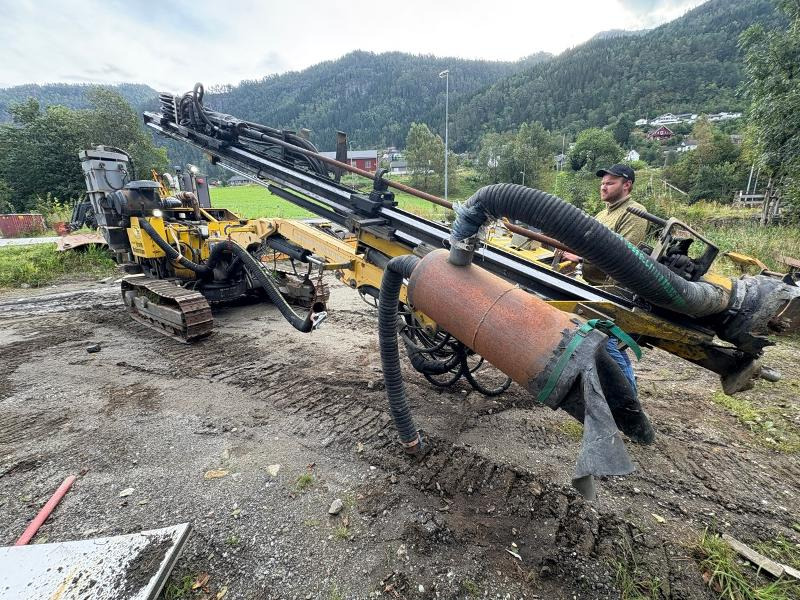 2005 Atlas Copco ROC D3-03 borerigg - 6 947 timer - rep objekt / delerigg - Vrtné príslušenstvo: obrázok 2 2005 Atlas Copco ROC D3-03 borerigg - 6 947 timer - rep objekt / delerigg - Vrtné príslušenstvo: obrázok 2