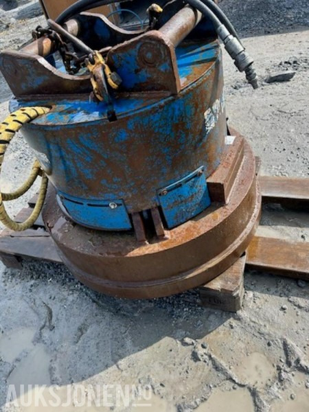 2006 DYNASET hydraulisk Magnet generator - S60 - Stavebné zariadenia: obrázok 3 2006 DYNASET hydraulisk Magnet generator - S60 - Stavebné zariadenia: obrázok 3