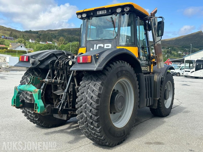 2006 JCB Fastrac 8250 - 4985 timer - Traktor: obrázok 5 2006 JCB Fastrac 8250 - 4985 timer - Traktor: obrázok 5