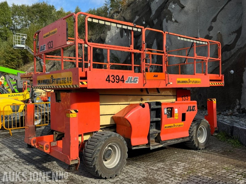 2007 JLG 4394RT sakselift / 4x4 - Pracovná plošina: obrázok 1 2007 JLG 4394RT sakselift / 4x4 - Pracovná plošina: obrázok 1
