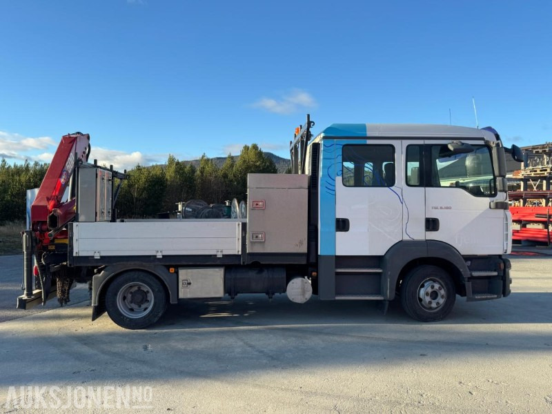 2007 MAN TGL 8.180 4X2 LINJEBIL MED KRAN OG MASSE UTSTYR - Valníkový/ Plošinový nákladný automobil: obrázok 4 2007 MAN TGL 8.180 4X2 LINJEBIL MED KRAN OG MASSE UTSTYR - Valníkový/ Plošinový nákladný automobil: obrázok 4