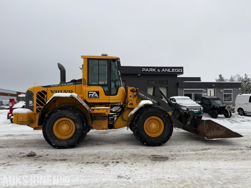 2007 Volvo L70F - Pusseskuffe - 9668t - Sentralsmøring - Kolesový nakladač: obrázok 5 2007 Volvo L70F - Pusseskuffe - 9668t - Sentralsmøring - Kolesový nakladač: obrázok 5