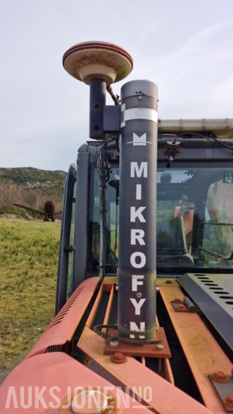 Rýpadlo 2009 Hitachi ZX225USLC-3 Beltegraver m/GPS/Rototilt med klype/3 skuffer, 12800 timer: obrázok 13 Rýpadlo 2009 Hitachi ZX225USLC-3 Beltegraver m/GPS/Rototilt med klype/3 skuffer, 12800 timer: obrázok 13