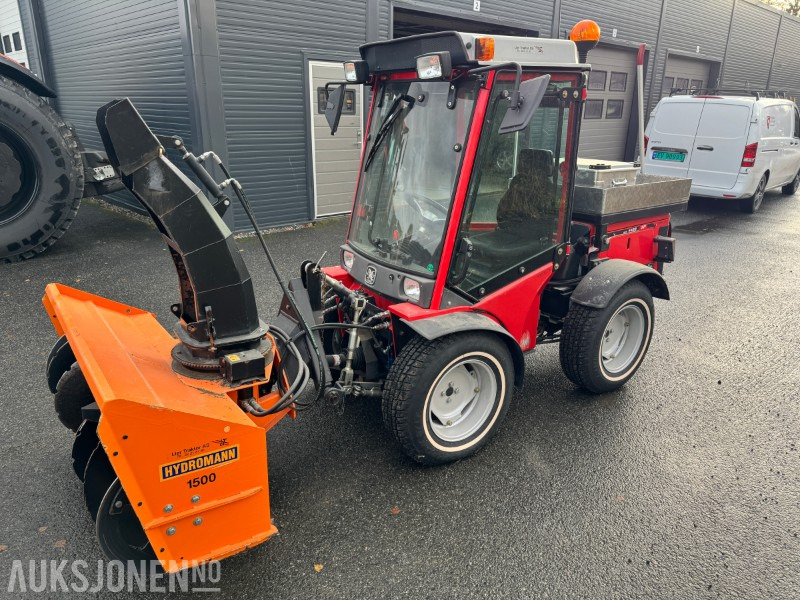 2010 Antonio Carraro Superparc 4400 HST MED SNØFRESER, KOST OG STRØKASSE - Traktor: obrázok 2 2010 Antonio Carraro Superparc 4400 HST MED SNØFRESER, KOST OG STRØKASSE - Traktor: obrázok 2