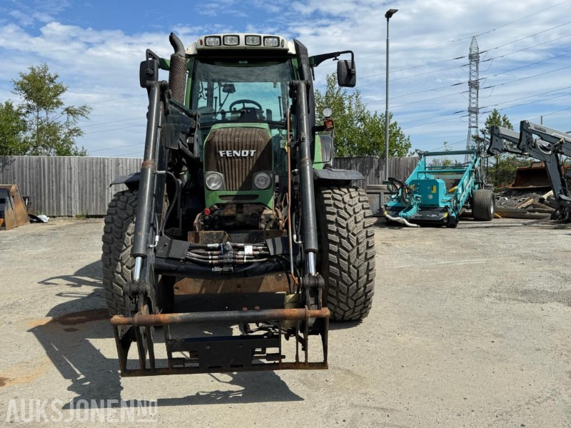2010 Fendt 412 Vario traktor m/Trima frontlaster –9793 t – V-plog + ekstra hjulsett inkl. - Traktor: obrázok 3 2010 Fendt 412 Vario traktor m/Trima frontlaster –9793 t – V-plog + ekstra hjulsett inkl. - Traktor: obrázok 3