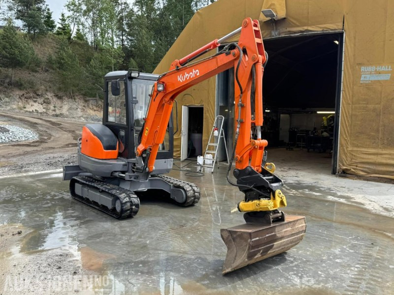 2010 Kubota KX101- 3t gravemaskin med Engcon tiltrotator, pusseskuffe og tannskuffe - Rýpadlo: obrázok 3 2010 Kubota KX101- 3t gravemaskin med Engcon tiltrotator, pusseskuffe og tannskuffe - Rýpadlo: obrázok 3
