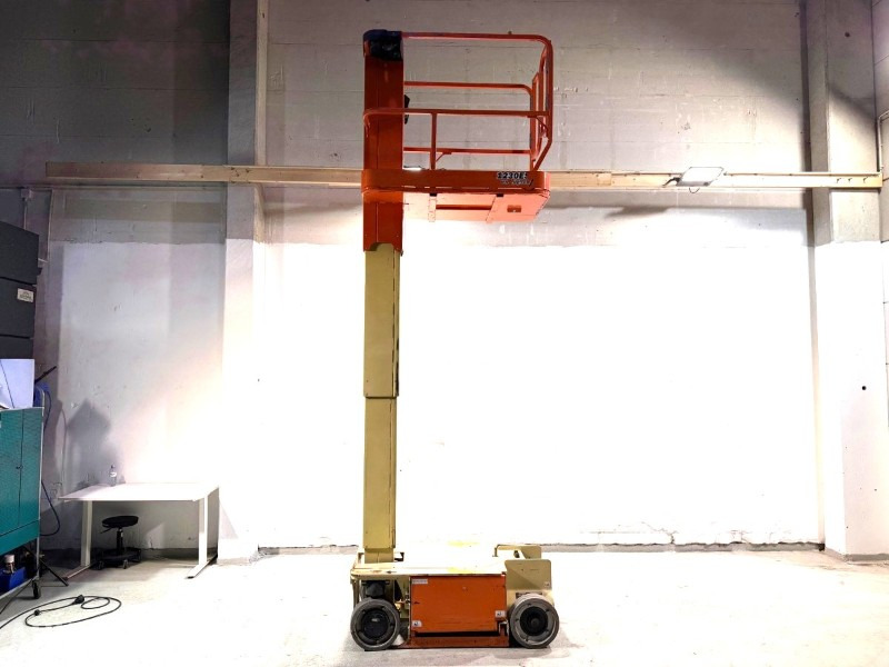 2011 JLG 1230ES Elektrisk mastelift med 5,6 m arbeidshøyde - Pracovná plošina: obrázok 1 2011 JLG 1230ES Elektrisk mastelift med 5,6 m arbeidshøyde - Pracovná plošina: obrázok 1