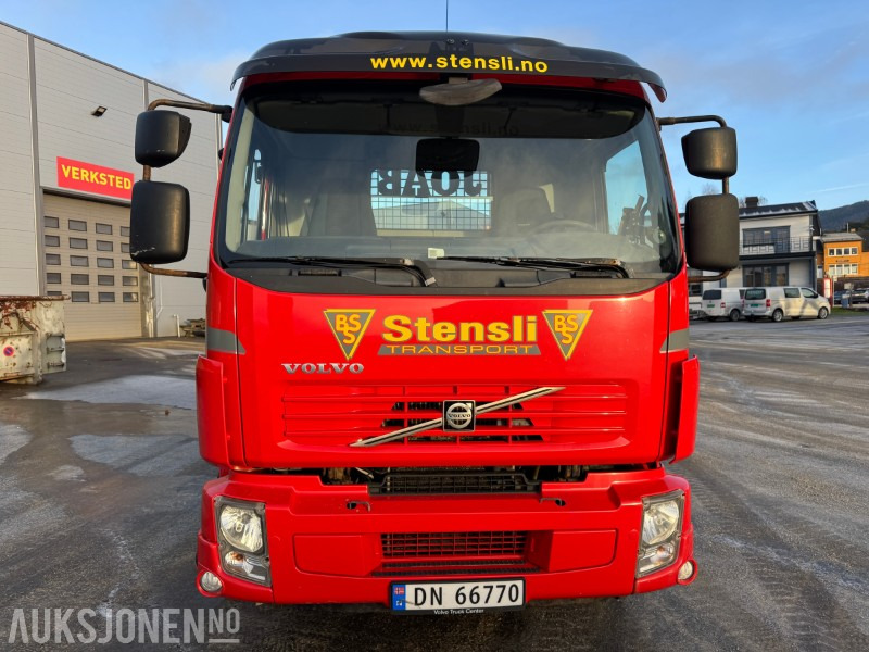 2011 Volvo FL-260 liftbil - Ramenový nosič kontajnerov: obrázok 3 2011 Volvo FL-260 liftbil - Ramenový nosič kontajnerov: obrázok 3