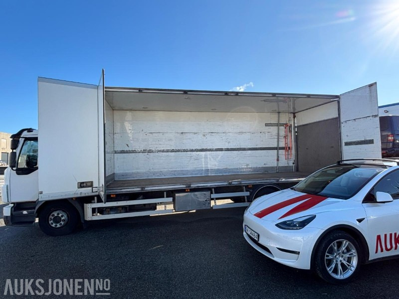 Skříňový nákladní auto 2012 VOLVO FL-290 SKAPBIL. FULL SIDEÅPNING OG ZEPRO BAKLØFT. 18PALLER: obrázok 17