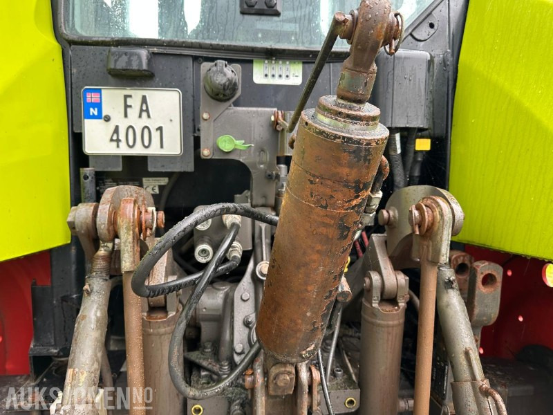 2013 Claas Arion 430 TRAKTOR MED FRONTLESSEAPPARAT - 5619 Timer - Traktor: obrázok 3 2013 Claas Arion 430 TRAKTOR MED FRONTLESSEAPPARAT - 5619 Timer - Traktor: obrázok 3