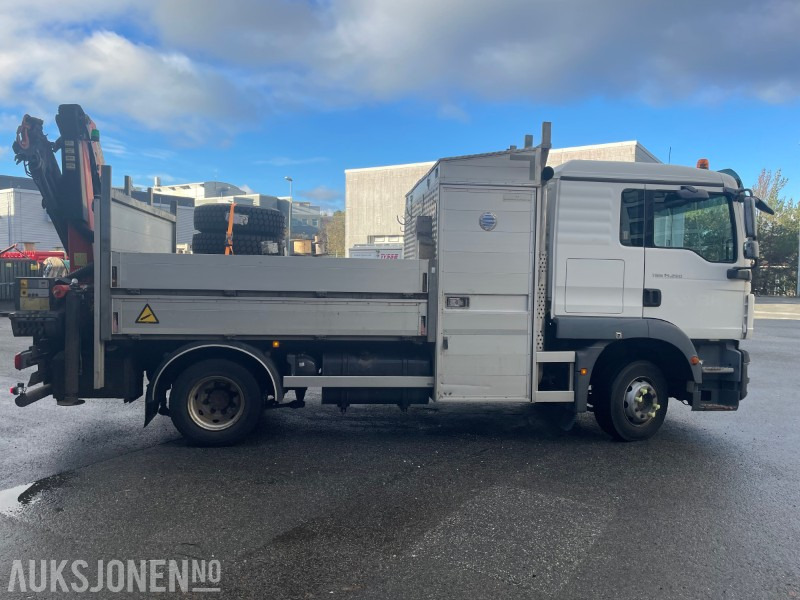 2013 MAN TGM 15.290 E- verkspåbygg med bak montert kran (Palfinger PK9002 – EH) og vinsj - Nye vinterfelger og dekk NYLIG EU OK - Auto s hydraulickou rukou: obrázok 5 2013 MAN TGM 15.290 E- verkspåbygg med bak montert kran (Palfinger PK9002 – EH) og vinsj - Nye vinterfelger og dekk NYLIG EU OK - Auto s hydraulickou rukou: obrázok 5
