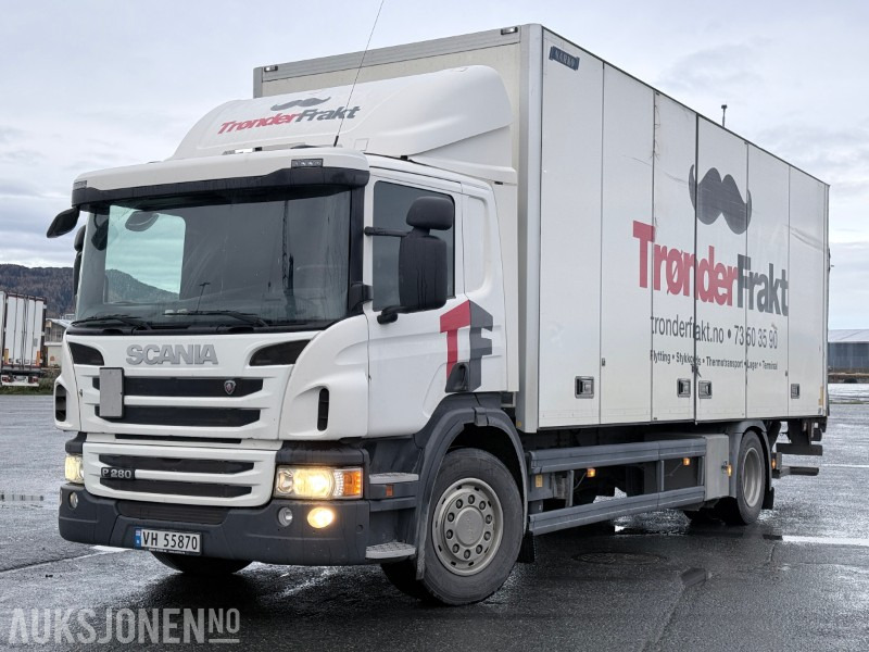 2013 Scania P280 4x2 skapbil med full sideåpning - Skříňový nákladní auto: obrázok 1 2013 Scania P280 4x2 skapbil med full sideåpning - Skříňový nákladní auto: obrázok 1
