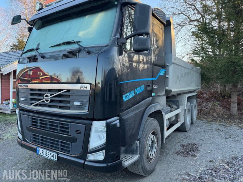 2013 Volvo FH540 6X4 MAUR DUMPER TIPP HYDRAULIKK EU OK 11.2026 - Sklápač: obrázok 2 2013 Volvo FH540 6X4 MAUR DUMPER TIPP HYDRAULIKK EU OK 11.2026 - Sklápač: obrázok 2